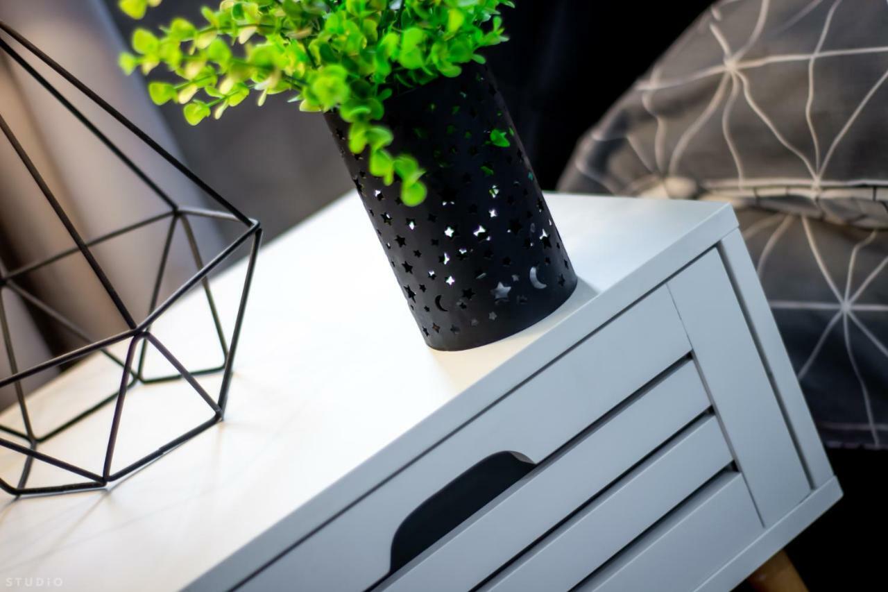 Clicktheflat Wilcza Street Apart Rooms Warsaw Luaran gambar